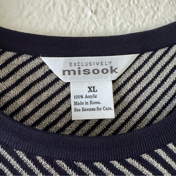 Misook blue & Metallic Shell Top - Picture 2 of 3